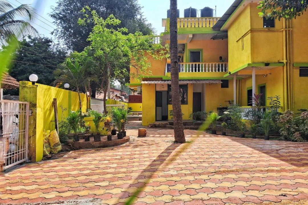 Photo of Buildings in Candolim