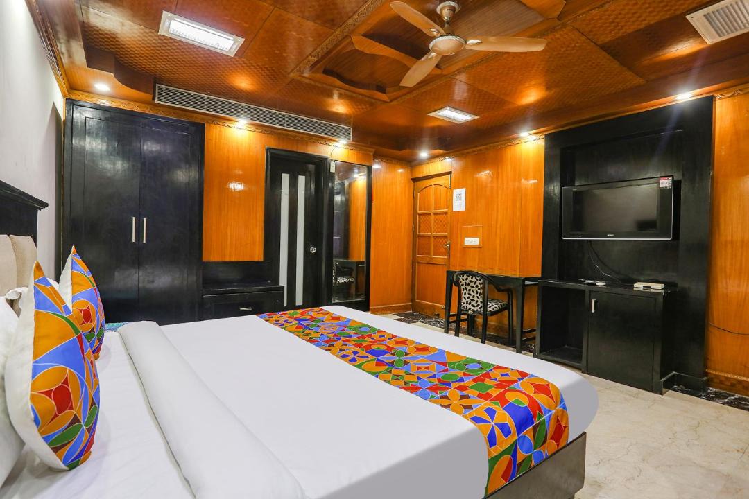 Photo of Others in South Extension