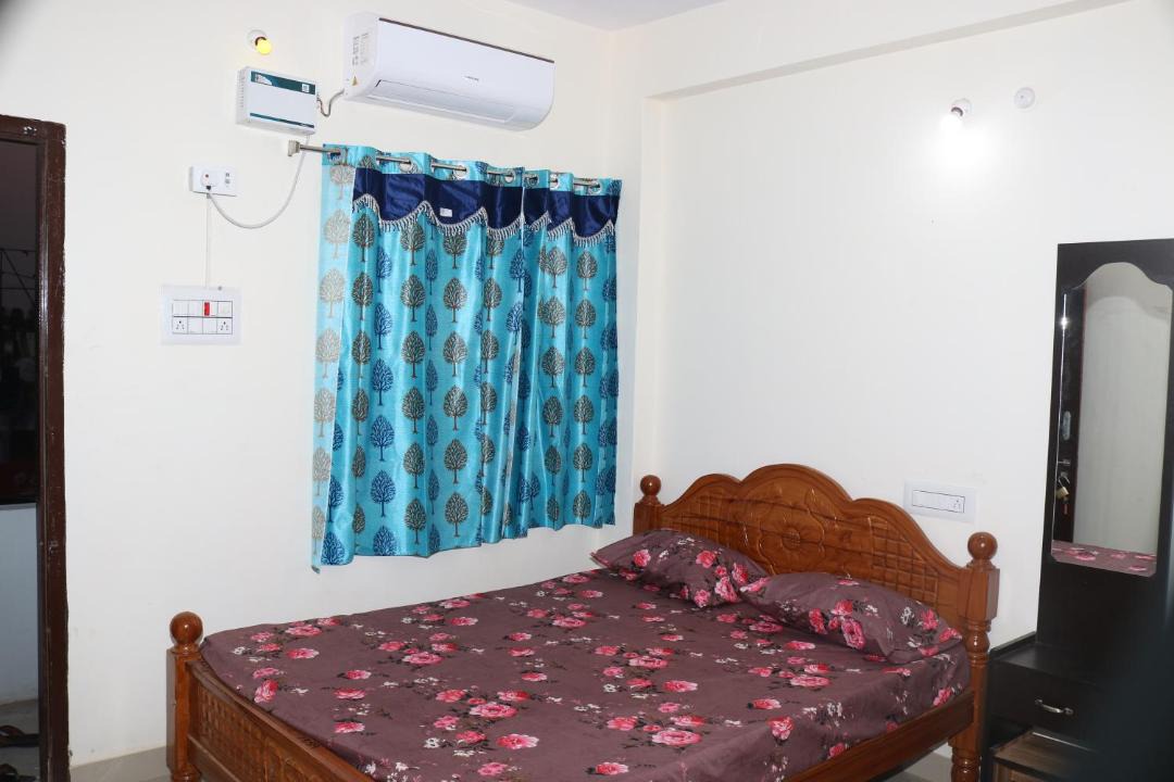 Photo of Bedroom in Devipattinam
