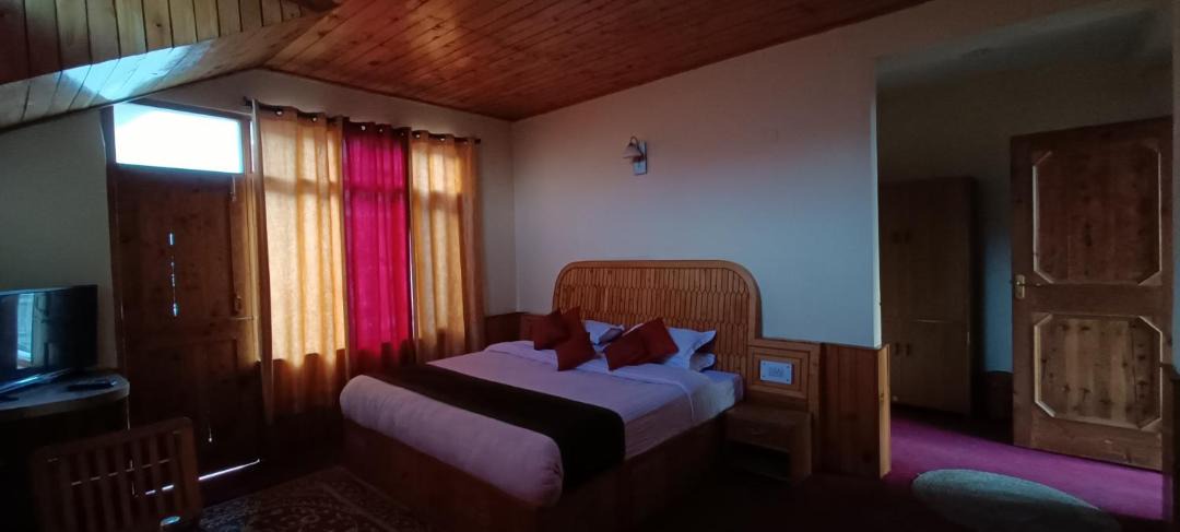 Photo of Bedroom in Manali