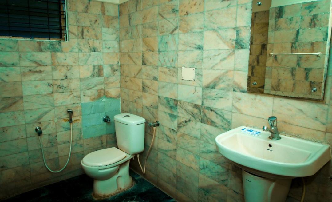 Photo of Bathroom in Tiruvannamalai