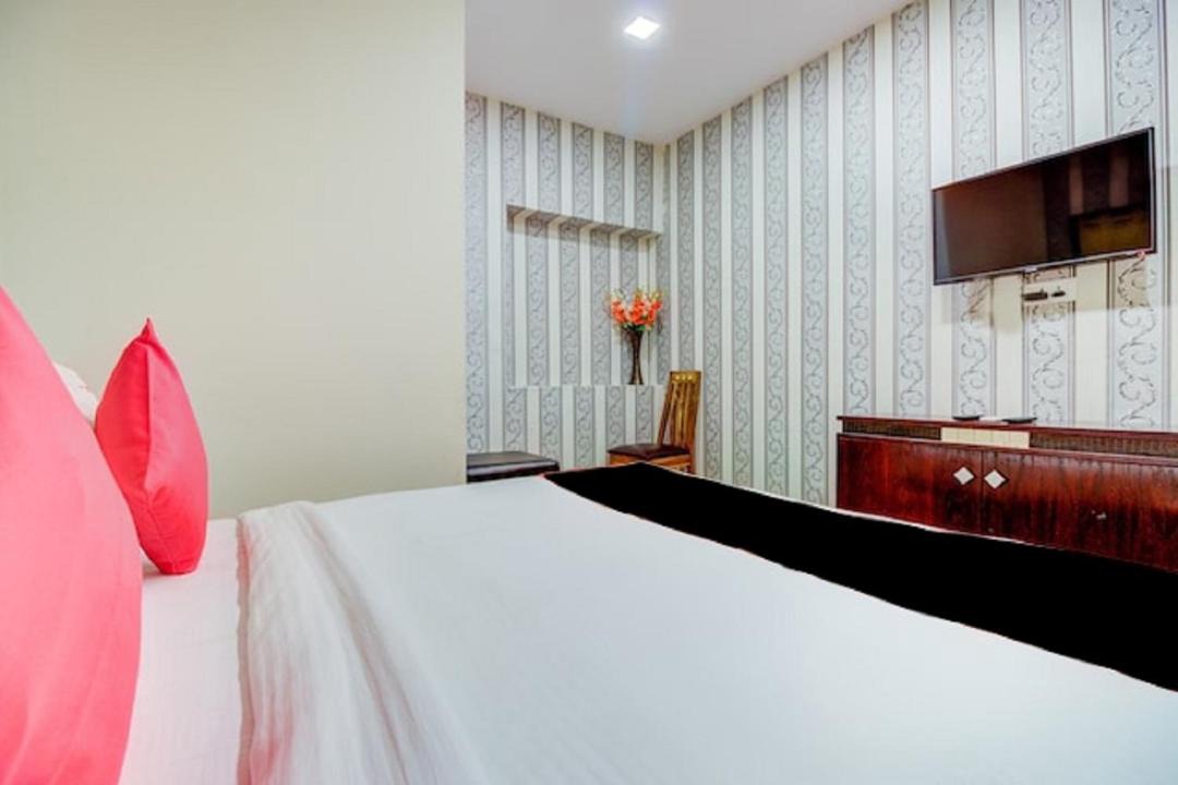 Photo of Bedroom in Juhu