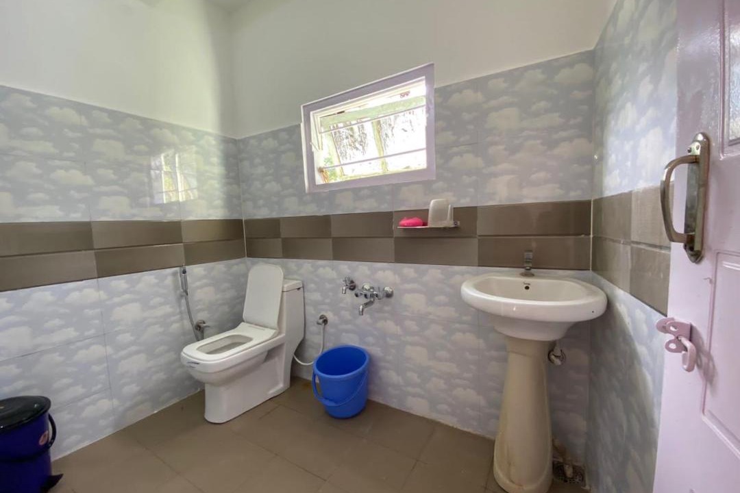Photo of Bathroom in Somvarpet
