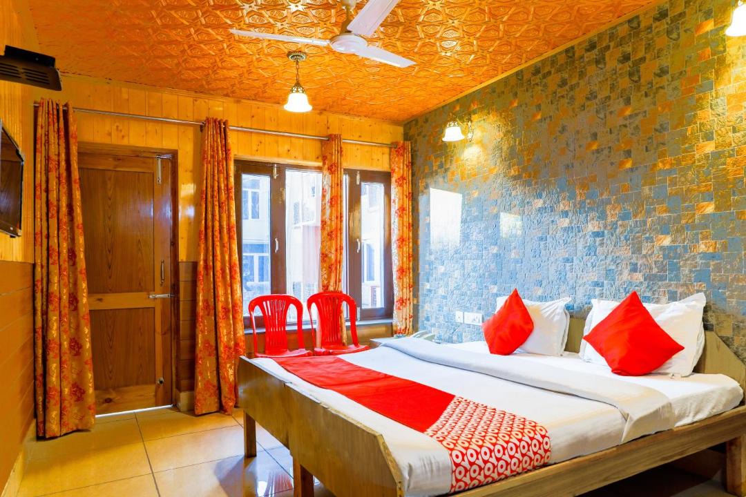 Photo of Bedroom in Srinagar