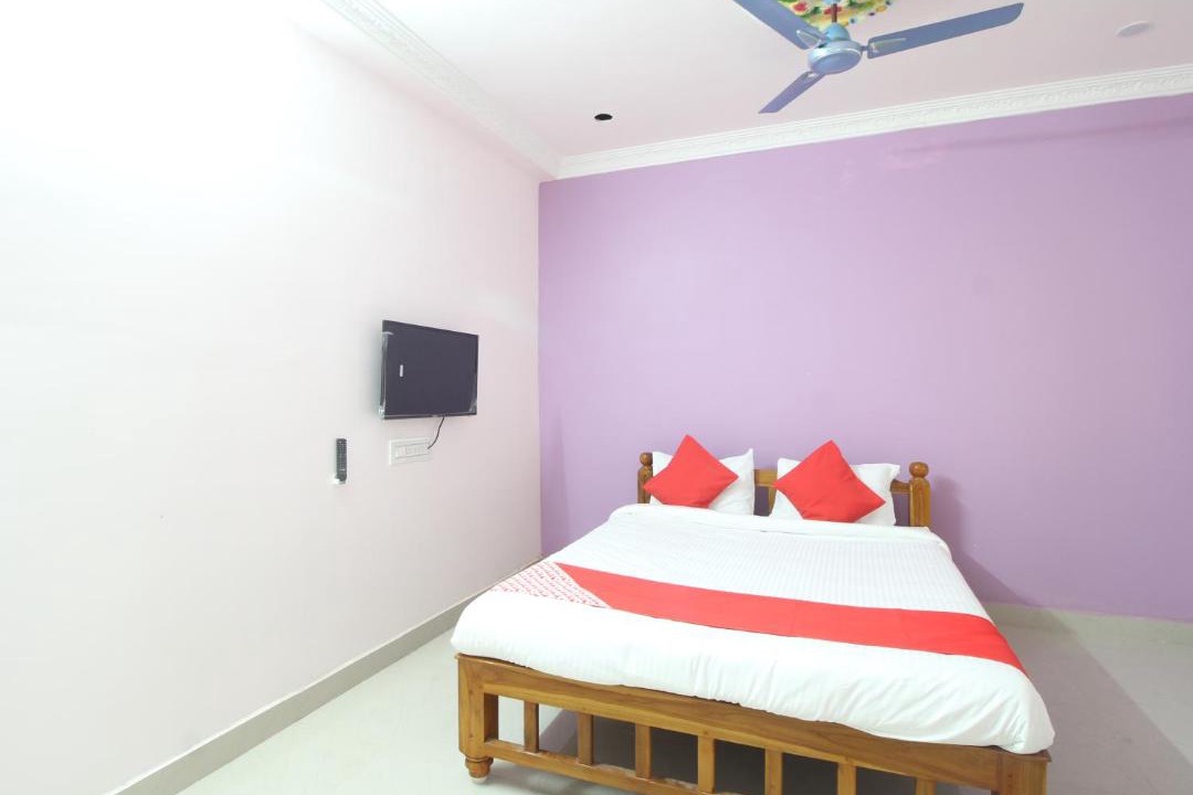 Photo of Bedroom in Thirunallar