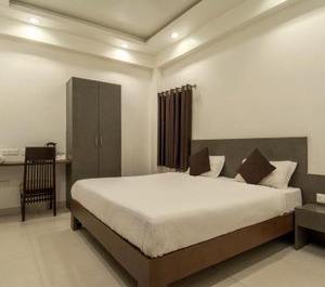 Hotel Anand Palace 