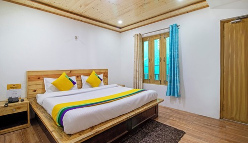 Economy Room