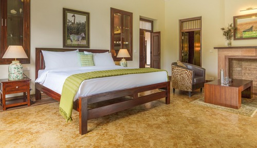Room (Heritage)