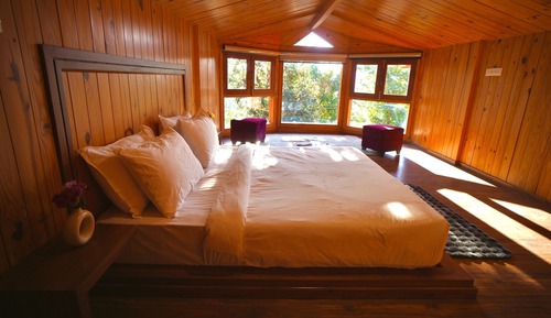 2 BHK Attic Apartment