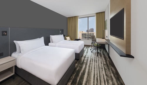 Twin Deluxe Room 4Pcs laundry, 1Plus1 Offer, 10Pct Discount on FNB