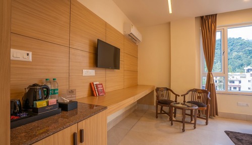 Deluxe Double Room B Wing
