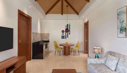 Villa, 1 King Bed, Non Smoking (Sunrise Garden)