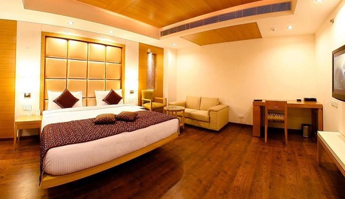 Premium Room, 1 King Bed