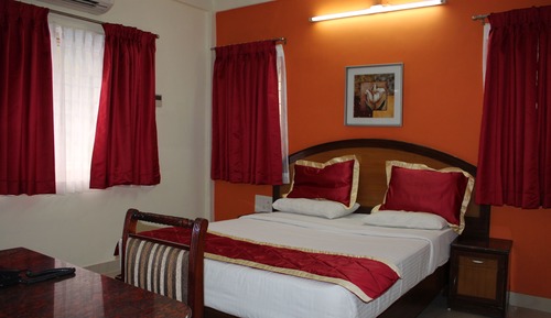 Premium Suite, 1 Queen Bed, Kitchen
