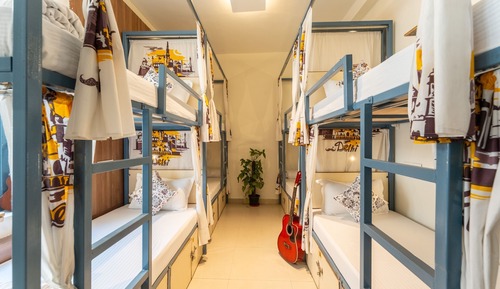Bed in 8 Bed Mixed Non-AC Dorm