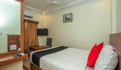 Double Room, 1 King Bed