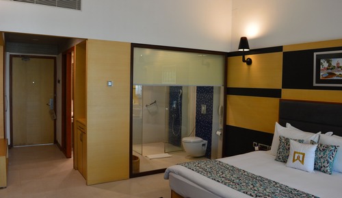Suite, 1 Queen Bed (Garden Bungalow)