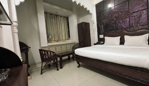 Standard Double Room, Hill View