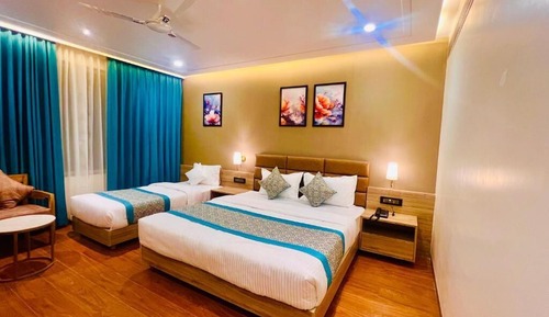 Premium Room, City View