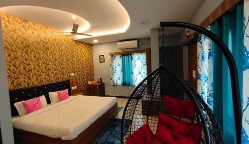 Superior Double Room, City View