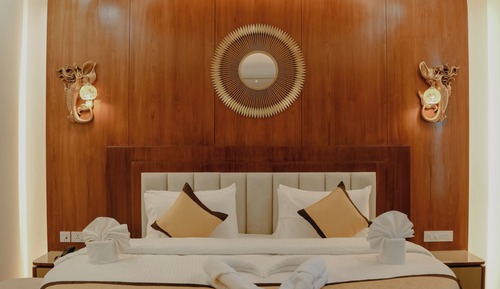 Royal Studio Suite