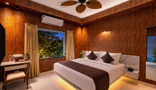 Superior Comfort Room