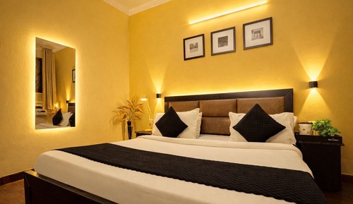 Classic Room, Smoking, Housekeeping