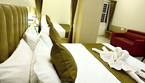 Standard Double Room, City View