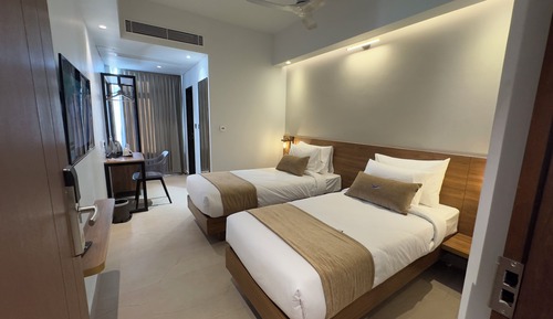 Classic Twin Room