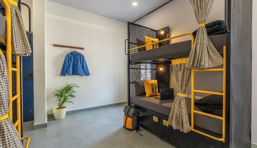 Bed in 4 Bed Mixed Dormitory