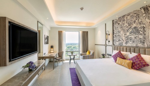 Superior Room, 1 King Bed