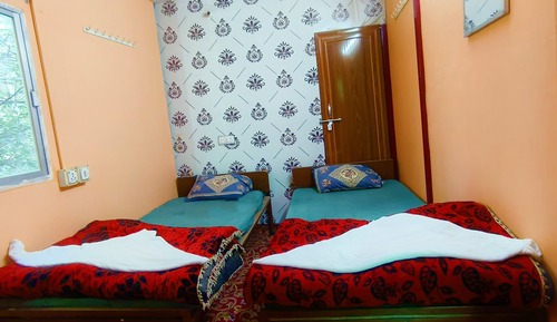 Economy Cottage