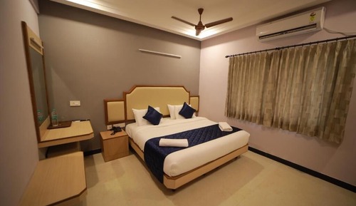 Exclusive Suite, City View