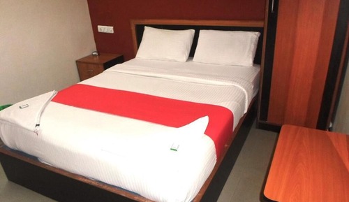 Deluxe Double Room, City View