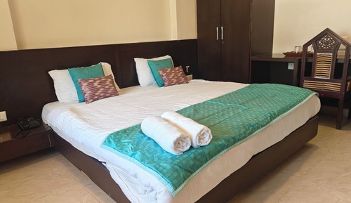 Deluxe Double Room, Garden View