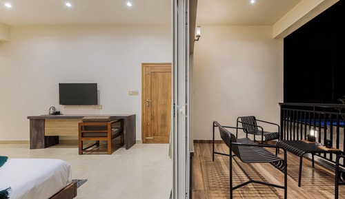 Family Double Room, Balcony, Pool View
