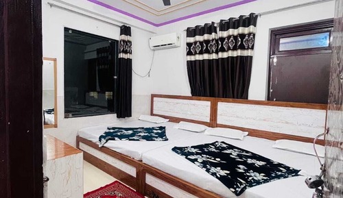Superior Quadruple Room, Air conditioning, City View