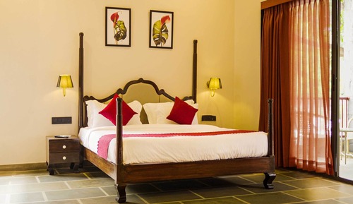Deluxe Suite, Balcony, Hill View