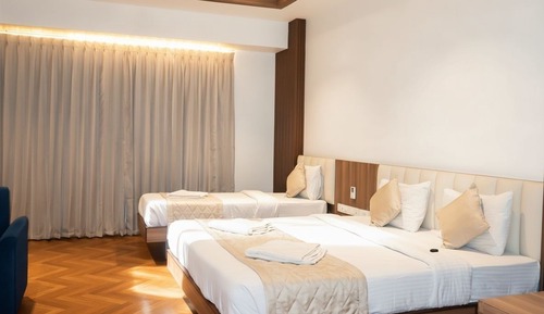 Junior Suite, City View