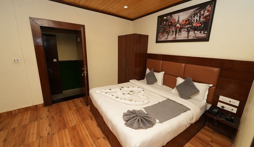 Basic Double Room