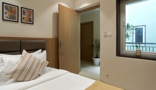 Pod room