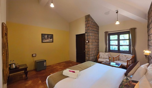 Deluxe Single Room, 1 Double Bed, Accessible, Lake View