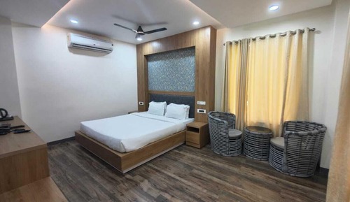 Studio, Air conditioning, Garden View