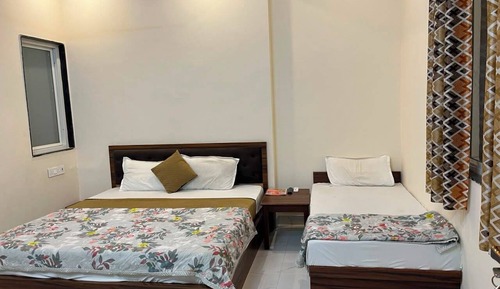 Luxury Triple Room
