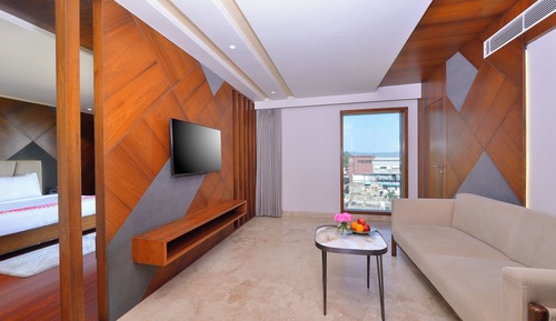 Executive Room, 1 King Bed