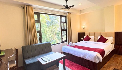 Mountain View Super Deluxe Rooms