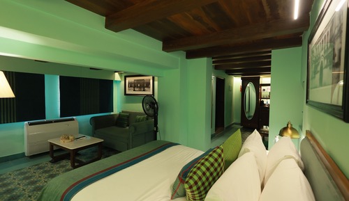 Luxury Room