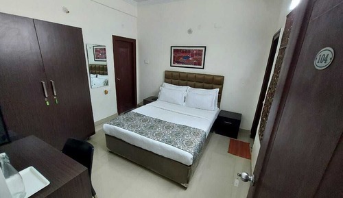 Standard Single Room