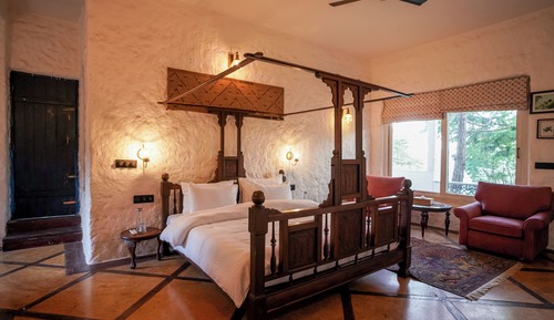 Deluxe Valley Room 
