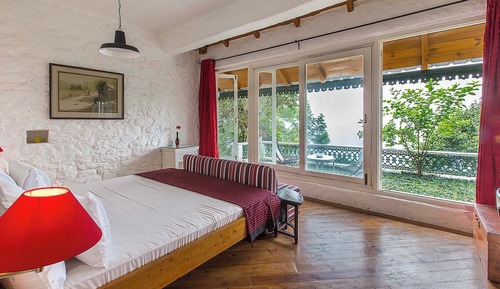 Classic Heritage Room 